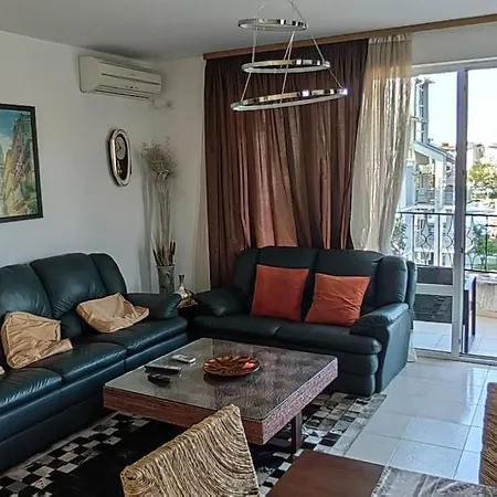 Apartamento луксозен срещу какао