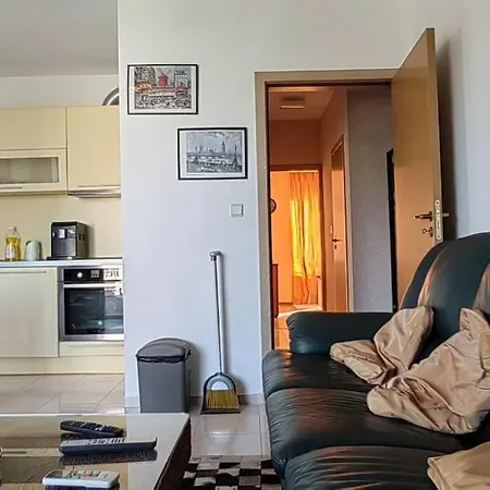 луксозен срещу какао Солнечный берег